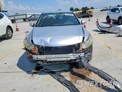 Piąte zdjęcie samochodu w środku: 2011 HONDA ACCORD SE VIN:1HGCP2F61BA110599 - miniatura