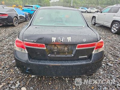 Zdjęcie 6 z 12 samochodu: 2011 HONDA ACCORD SE VIN:1HGCP2F66BA000986 - miniatura