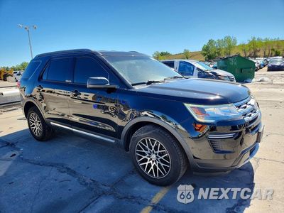 Czwarte zdjęcie samochodu z boku: 2018 FORD EXPLORER XLT VIN:1FM5K8D82JGC42372 - miniatura