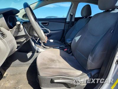 Zdjęcie 7 z 12 samochodu: 2015 HYUNDAI ELANTRA SE VIN:5NPDH4AE7FH551985 - miniatura