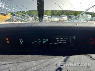 Zdjęcie 9 z 13 samochodu: 2012 TOYOTA PRIUS TWO VIN:JTDKN3DU9C1557366 - miniatura