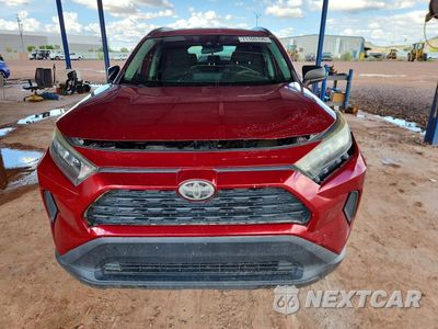Piąte zdjęcie samochodu w środku: 2019 TOYOTA RAV4 LE VIN:2T3H1RFV7KW023846 - miniatura