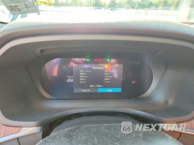 Zdjęcie 9 z 12 samochodu: 2023 VOLVO S60 PLUS VIN:7JRL12FT0PG252194 - miniatura