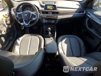 Zdjęcie 8 z 12 samochodu: 2017 BMW X1 SDRIVE28I VIN:WBXHU7C38H5H33438 - miniatura