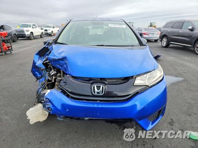 Piąte zdjęcie samochodu w środku: 2016 HONDA FIT LX VIN:JHMGK5H53GS003574 - miniatura
