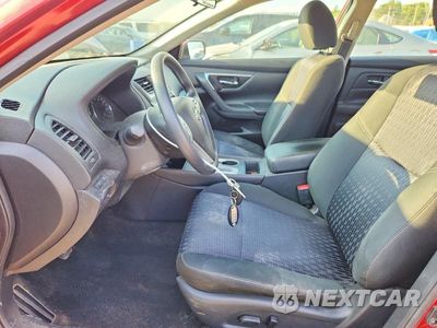 Zdjęcie 7 z 12 samochodu: 2016 NISSAN ALTIMA 2.5 S VIN:1N4AL3AP3GC117871 - miniatura