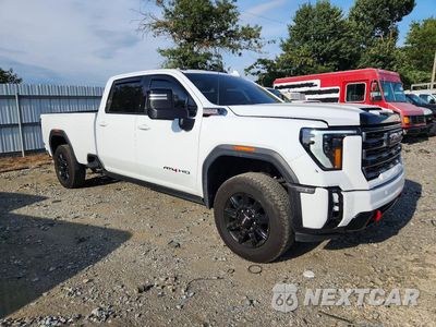 Czwarte zdjęcie samochodu z boku: 2026 GMC SIERRA K2500 AT4 VIN:1GT4UPEY5TF117801 - miniatura