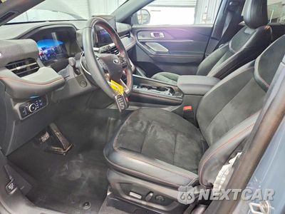 Zdjęcie 7 z 13 samochodu: 2025 FORD EXPLORER ST VIN:1FMWK8GC8SGA89793 - miniatura