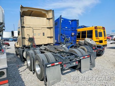 Drugie zdjęcie samochodu z przodu: 2025 INTERNATIONAL LT625 SEMI TRUCK VIN:3HSDZSZR7SN776146 - miniatura