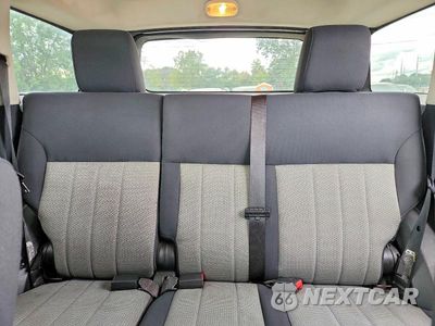 Zdjęcie 10 z 14 samochodu: 2010 DODGE NITRO SXT VIN:1D4PU5GK4AW113684 - miniatura