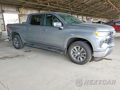 Czwarte zdjęcie samochodu z boku: 2026 CHEVROLET SILVERADO C1500 LT VIN:3GCPACED6TG299972 - miniatura