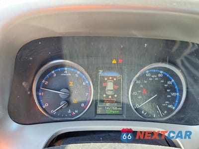 Zdjęcie 9 z 14 samochodu: 2017 TOYOTA RAV4 LIMITED VIN:2T3DFREV6HW635997 - miniatura