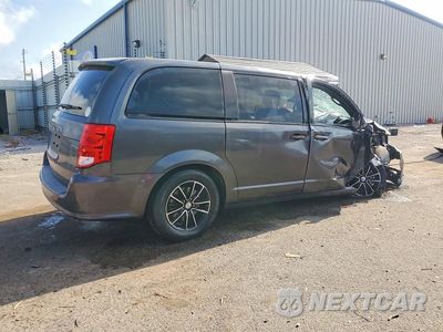 Trzecie zdjęcie samochodu z tyłu: 2019 DODGE GRAND CARAVAN SXT VIN:2C4RDGCG3KR504614 - miniatura