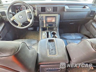 Zdjęcie 8 z 13 samochodu: 2008 HUMMER H2 VIN:5GRGN23848H103513 - miniatura
