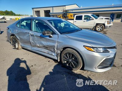 Czwarte zdjęcie samochodu z boku: 2023 TOYOTA CAMRY LE VIN:4T1C11BKXPU106288 - miniatura
