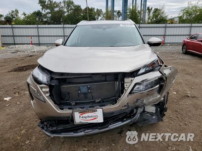 Piąte zdjęcie samochodu w środku: 2022 NISSAN ROGUE SL VIN:JN8BT3CB4NW334782 - miniatura