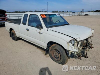 Czwarte zdjęcie samochodu z boku: 1998 TOYOTA TACOMA BASE VIN:4TAVL52N3WZ000982 - miniatura