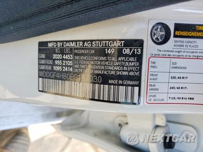 Zdjęcie 12 z 12 samochodu: 2014 MERCEDES-BENZ C 250 VIN:WDDGF4HB0EG187030 - miniatura