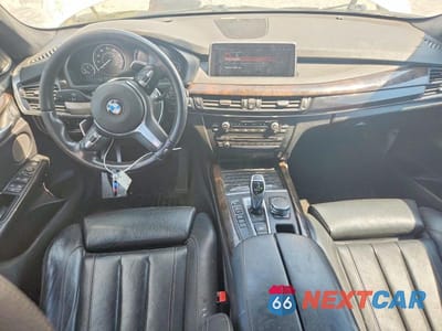 Zdjęcie 8 z 13 samochodu: 2017 BMW X5 SDRIVE35I VIN:5UXKR2C35H0X06519 - miniatura
