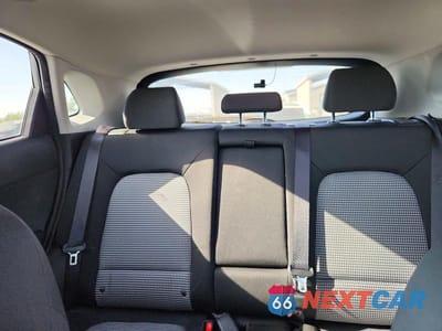 Zdjęcie 10 z 13 samochodu: 2019 HYUNDAI KONA SEL VIN:KM8K22AA3KU385583 - miniatura