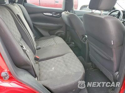 Zdjęcie 11 z 14 samochodu: 2017 NISSAN ROGUE SPORT SV VIN:JN1BJ1CR2HW126426 - miniatura