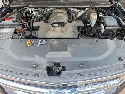 Zdjęcie 11 z 12 samochodu: 2018 CHEVROLET SUBURBAN K1500 LT VIN:1GNSKHKC6JR266006 - miniatura