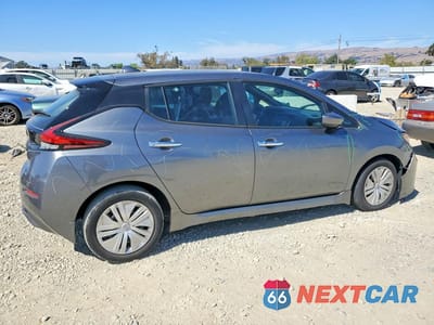 Trzecie zdjęcie samochodu z tyłu: 2023 NISSAN LEAF S VIN:1N4AZ1BV3PC555175 - miniatura