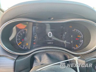 Zdjęcie 9 z 13 samochodu: 2020 JEEP GRAND CHEROKEE LIMITED VIN:1C4RJFBG0LC288266 - miniatura