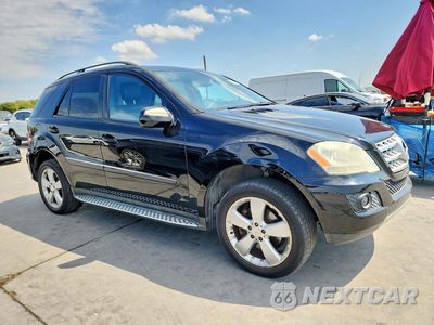 Czwarte zdjęcie samochodu z boku: 2009 MERCEDES-BENZ ML 350 VIN:4JGBB86E99A456568 - miniatura