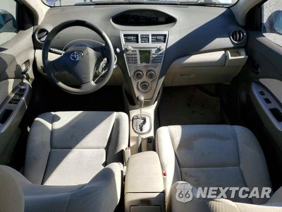 Zdjęcie 8 z 12 samochodu: 2010 TOYOTA YARIS BASE VIN:JTDBT4K36A1365504 - miniatura