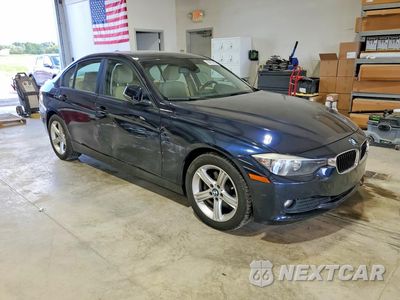 Czwarte zdjęcie samochodu z boku: 2014 BMW 320 I XDRIVE VIN:WBA3C3C50EP661200 - miniatura