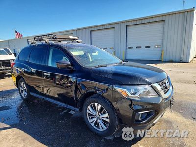 Czwarte zdjęcie samochodu z boku: 2019 NISSAN PATHFINDER SL VIN:5N1DR2MN7KC610452 - miniatura