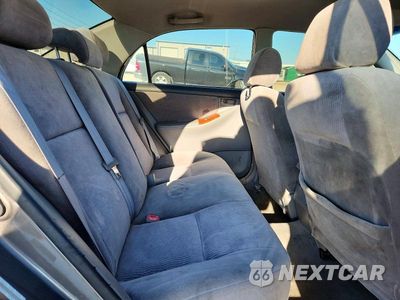 Zdjęcie 10 z 12 samochodu: 2005 TOYOTA COROLLA LE VIN:1NXBR32E45Z355225 - miniatura