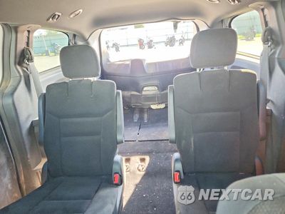 Zdjęcie 10 z 14 samochodu: 2017 DODGE GRAND CARAVAN SE VIN:2C4RDGBG3HR787509 - miniatura