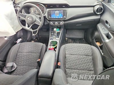 Zdjęcie 8 z 13 samochodu: 2023 NISSAN KICKS SV VIN:3N1CP5CV2PL523839 - miniatura