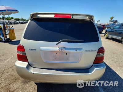 Zdjęcie 6 z 13 samochodu: 2006 TOYOTA HIGHLANDER BASE VIN:JTEDP21A460097997 - miniatura