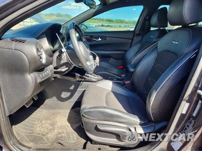 Zdjęcie 7 z 12 samochodu: 2020 KIA FORTE GT LINE VIN:3KPF34AD2LE248255 - miniatura