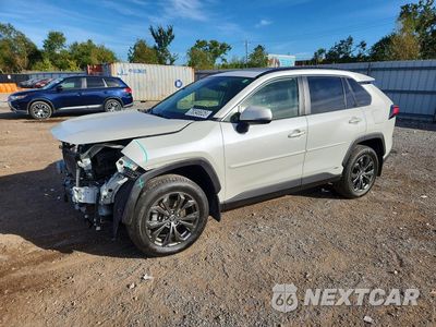 2022 TOYOTA RAV4 XLE PREMIUM JTMB6RFV7ND060971 - główne zdjęcie licytacji z USA - miniatura
