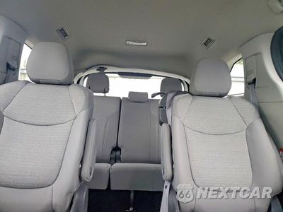 Zdjęcie 10 z 13 samochodu: 2021 TOYOTA SIENNA LE VIN:5TDBSKFC6MS036441 - miniatura