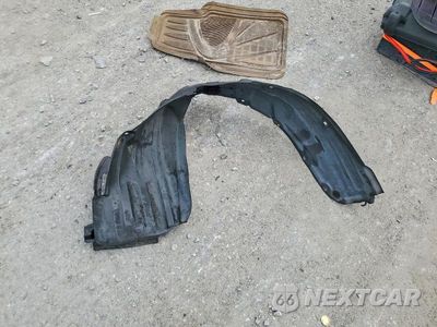 Zdjęcie 13 z 14 samochodu: 2006 TOYOTA MATRIX XR VIN:2T1KR32E76C576336 - miniatura