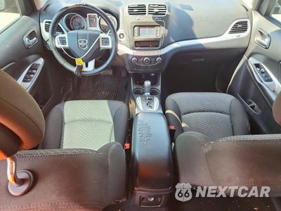 Zdjęcie 8 z 13 samochodu: 2020 DODGE JOURNEY SE VIN:3C4PDCAB0LT275492 - miniatura