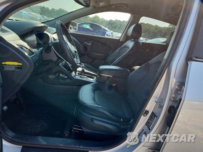 Zdjęcie 7 z 13 samochodu: 2011 HYUNDAI TUCSON GLS VIN:KM8JU3AC7BU300659 - miniatura