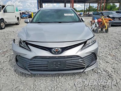 Piąte zdjęcie samochodu w środku: 2023 TOYOTA CAMRY LE VIN:4T1C11AKXPU082754 - miniatura