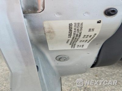 Zdjęcie 12 z 12 samochodu: 2002 SATURN L200 VIN:1G8JU54F02Y592115 - miniatura