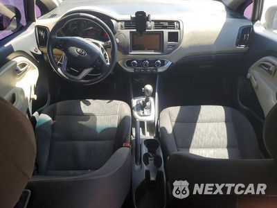 Zdjęcie 8 z 12 samochodu: 2013 KIA RIO LX VIN:KNADM4A37D6138141 - miniatura