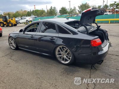 Trzecie zdjęcie samochodu z tyłu: 2013 AUDI S6 VIN:WAUF2AFC2DN127155 - miniatura