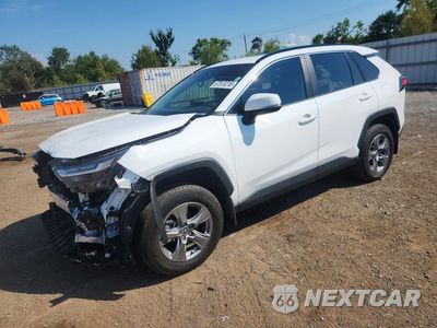 2025 TOYOTA RAV4 XLE 2T3P1RFV3SW635506 - główne zdjęcie licytacji z USA - miniatura