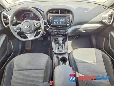 Zdjęcie 8 z 12 samochodu: 2021 KIA SOUL GT LINE VIN:KNDJ63AU3M7137646 - miniatura