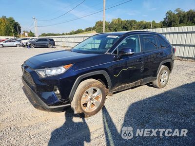 2021 TOYOTA RAV4 XLE 2T3W1RFV6MW137251 - główne zdjęcie licytacji z USA - miniatura
