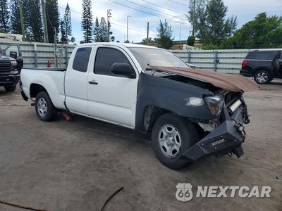 Czwarte zdjęcie samochodu z boku: 2015 TOYOTA TACOMA BASE VIN:5TFTX4CN5FX060248 - miniatura